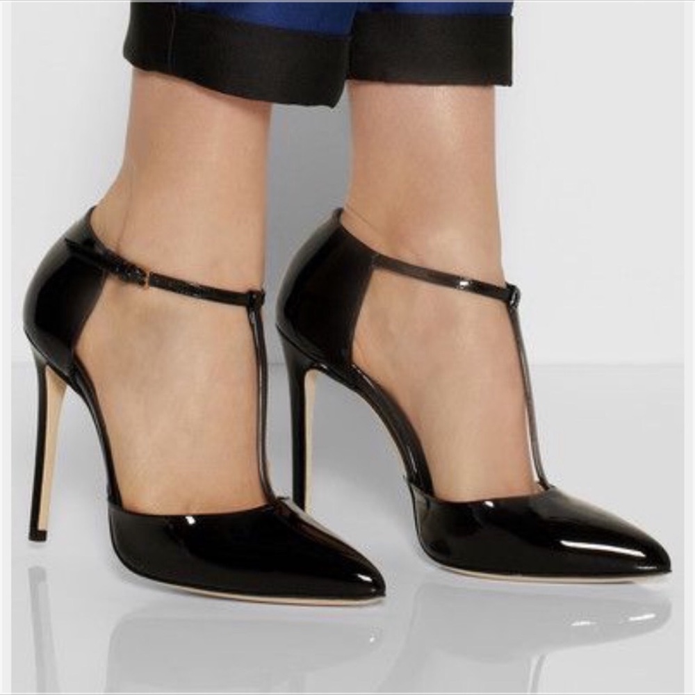 Gucci Patent Burgundy Leather T-Strap heels Sz 38 PRICE TO SELL! 100% Authentic